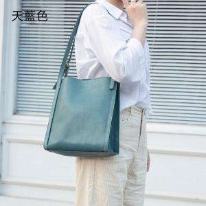 小眾設計真皮托特包 百搭款女式單肩包通勤側背包 大容量時尚復古女包 植鞣皮手提包