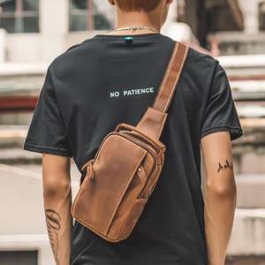 手工真皮斜背包 瘋馬皮潮流胸包 男包時尚胸前包 男士牛皮個性單肩斜挎包