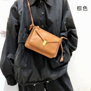 真皮女包復古做舊手工原色斜背包 頭層牛皮單肩包斜挎包 女生小包包新款式推薦