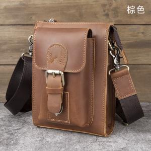 男士斜挎包單肩包 豎款真皮男包 復古男穿皮帶小腰包 頭層瘋馬皮手機包掛包斜背包推薦