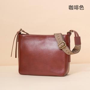 新款復古植鞣牛皮水桶包 女士潮流斜挎單肩包 真皮女包 女生頭層牛皮斜背包推薦