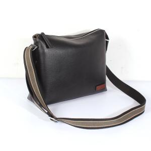 男包新款單肩包 真皮休閒斜背包 簡約商務斜挎包 大容量高級感潮牌青年小背包推薦