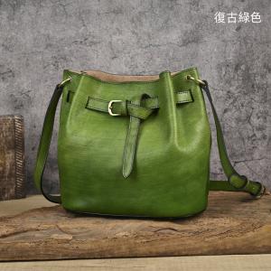 頭層牛皮手工擦色斜背包 植鞣皮多用途大容量女單肩包側背包 復古女生水桶包單肩背包推薦
