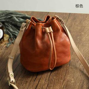 真皮水桶包 復古女包斜背包 手工植鞣皮束口流蘇包 新款時尚簡約單肩背包斜挎包推薦