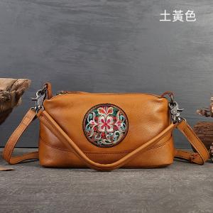 刺繡枕頭包 真皮斜背包女包側背包單肩背包 新款頭層牛皮大容量復古民族風刺繡斜挎包推薦