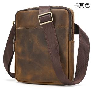 瘋馬皮斜背包 真皮休閑小方包 新款男士單肩背包斜跨包 簡約百搭手機包斜挎包推薦