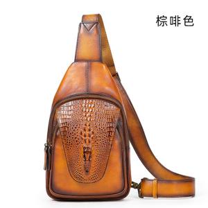 男士鱷魚紋復古擦色胸包 真皮休閒牛皮斜背包 大容量單肩斜挎包 高級感胸前包男包推薦