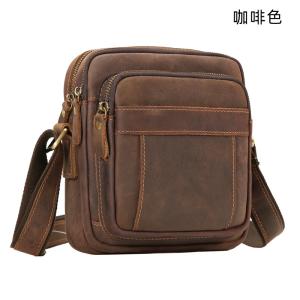 新款復古瘋馬皮斜挎包 歐美經典頭層牛皮小方包 男士單肩包斜背包 休閒通勤真皮包包推薦