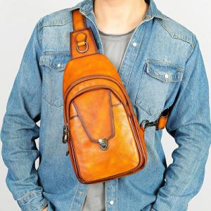 新款擦色胸包斜挎包 男款復古大容量休閒真皮斜背包 頭層牛皮戶外運動單肩男士胸前包推薦