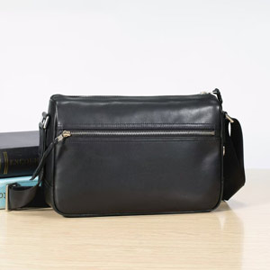 通勤簡約真皮小背包 男士單肩背包斜背包 頭層牛皮耐磨實用斜跨包 男生側背包推薦