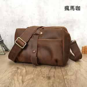 復古擦色斜背包 瘋馬皮男士單肩背包側背包 頭層牛皮郵差包 真皮休閑肩背包推薦
