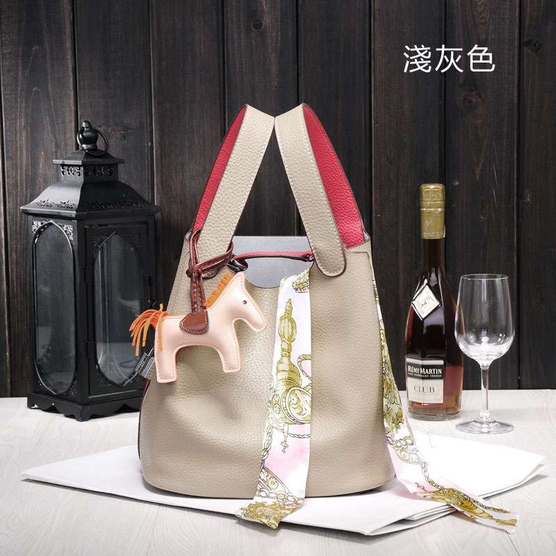 頭層牛皮TOGO水桶包 真皮手提女包 菜籃子包包 明星同款飯盒包 同款小鎖頭包包 真皮女包 真皮包包