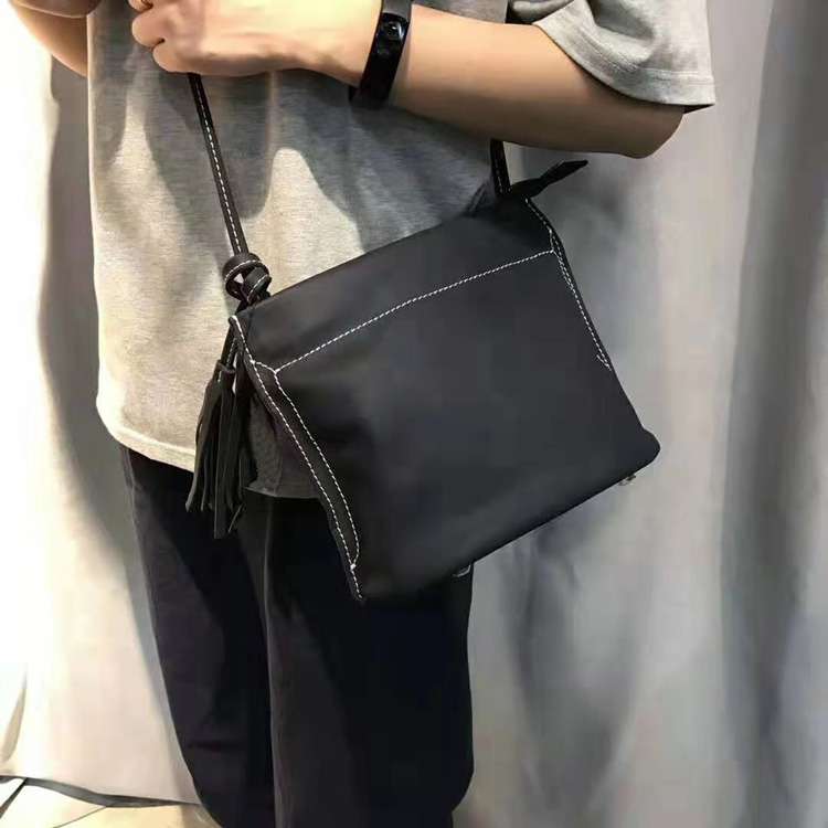 新品復古森女流蘇包 手工軟皮手機包 頭層牛皮女士流蘇斜挎單肩包 斜挎小方包 真皮女包