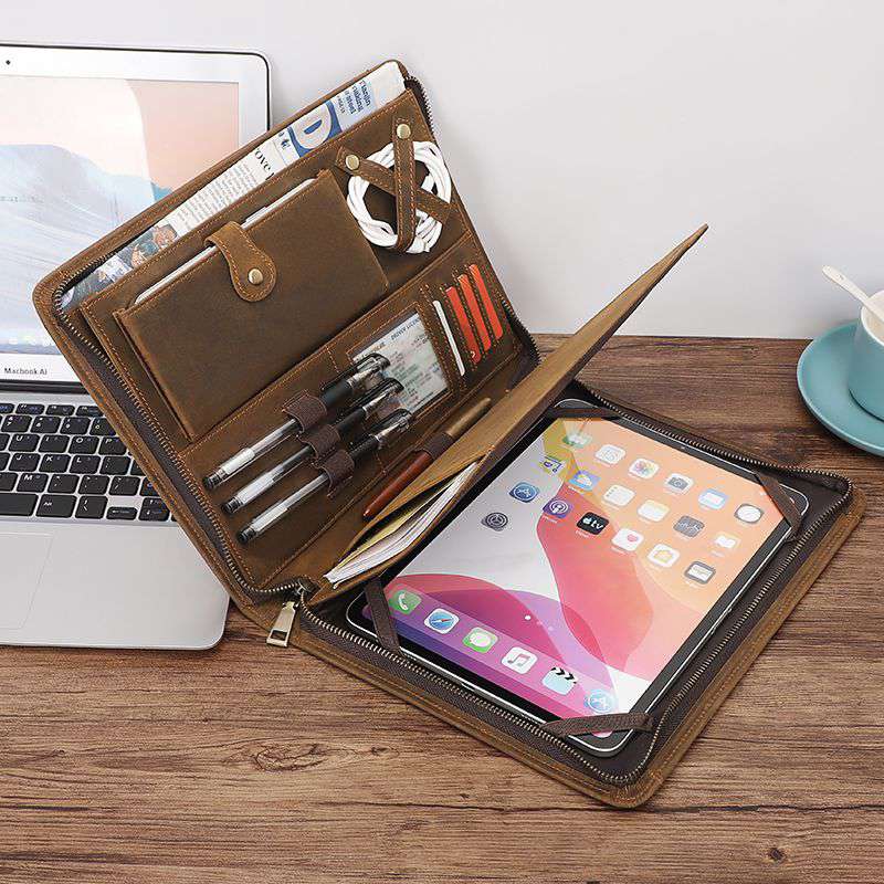 11吋Apple iPad保護套 蘋果IPAD收納包 真皮平板電腦包 瘋馬皮手拿包頭層牛皮包包 真皮包包