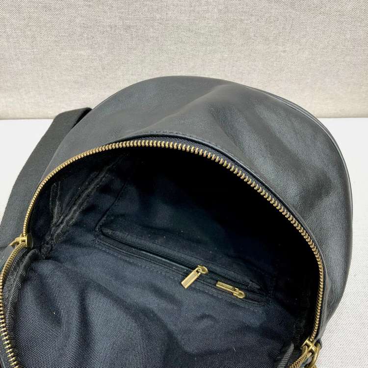 頭層牛皮馬鞍包胸包 軟皮單肩包斜挎包 女款斜背包摺疊包 真皮女包手工單肩背包  真皮包包