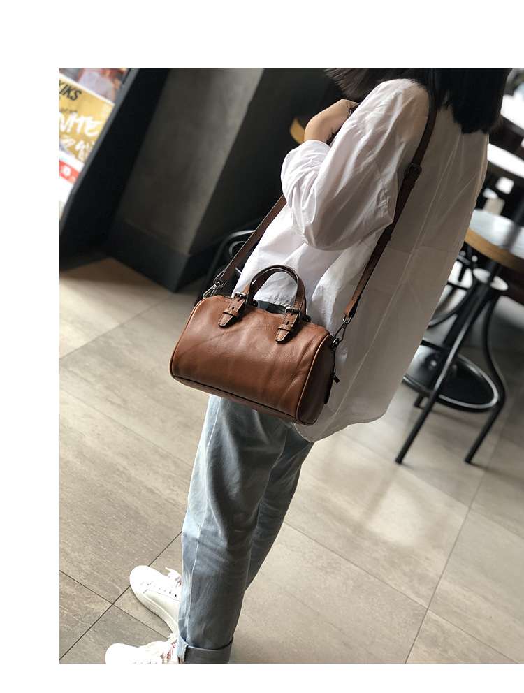 新款復古軟皮手提包 真皮波士頓包包 女士手提手袋斜挎包 文藝手工女包斜背包 頭層牛皮側背包 真皮包包