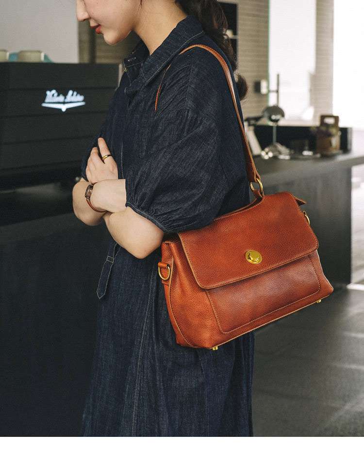 包包女式輕奢女包 質感小眾斜背包 復古高級感百搭新款單肩斜挎包 頭層牛皮側背包 真皮包包