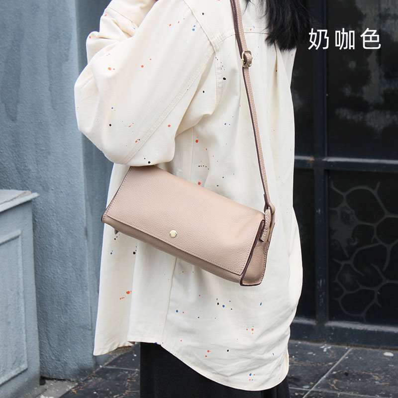 森系軟皮小方包 頭層牛皮女士單肩包 復古斜挎包 簡約韓版小包包女斜背包 真皮包包