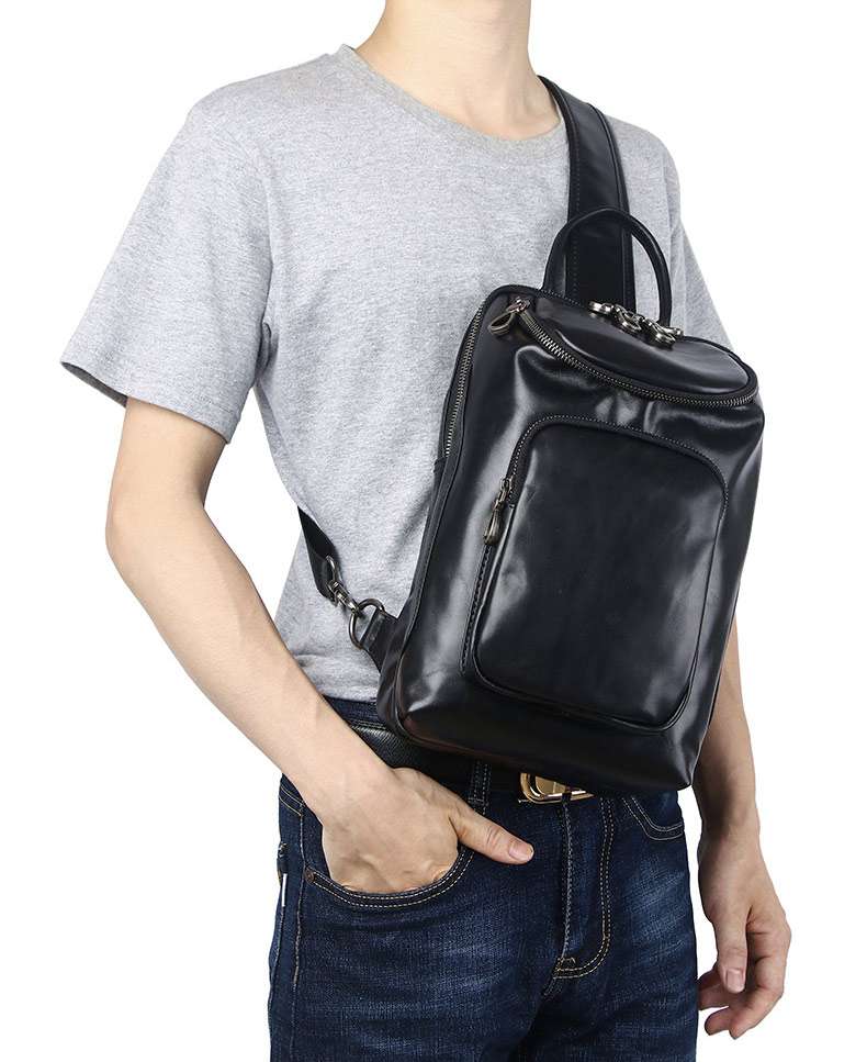 男士真皮胸包斜背包 大容量單肩包 時尚潮流胸前包 多層隔斜挎包iPad包包  真皮包包