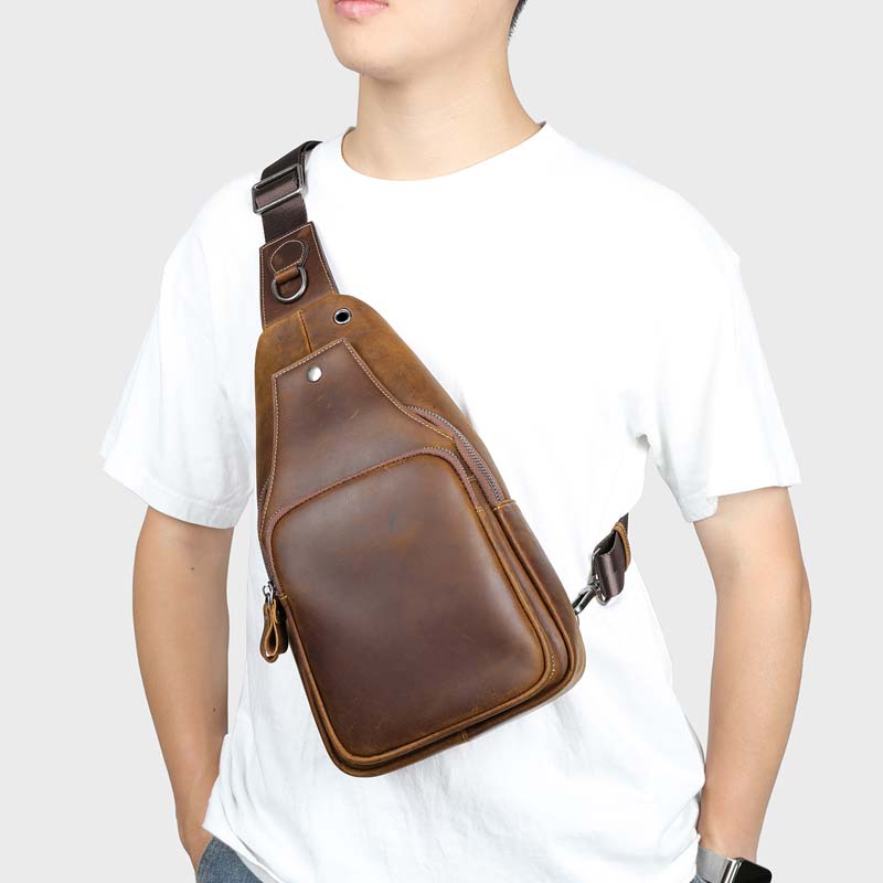 真皮男士胸包 男款高級感頭層牛皮胸前跨包 潮流單肩胸包斜背包 運動休閑背包推薦 真皮包包