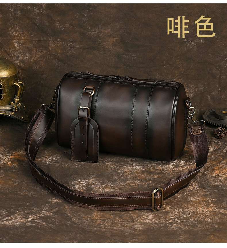 頭層牛皮復古圓桶包 男士斜挎包 簡約單肩包 大容量郵差包新款休閒枕頭包推薦 真皮包包