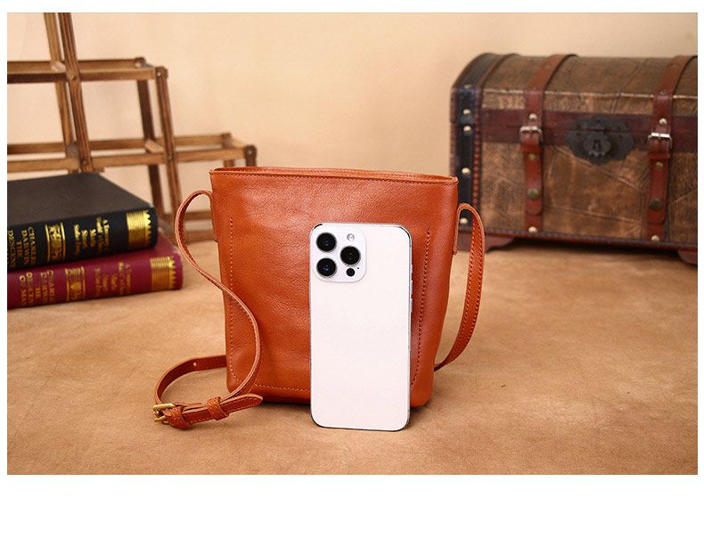 植鞣牛皮簡約復古水桶包 真皮百搭休閒單肩背包 高級感斜挎包女包斜背包推薦 真皮包包