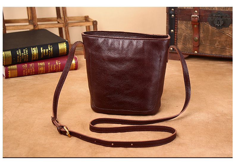 植鞣牛皮簡約復古水桶包 真皮百搭休閒單肩背包 高級感斜挎包女包斜背包推薦 真皮包包
