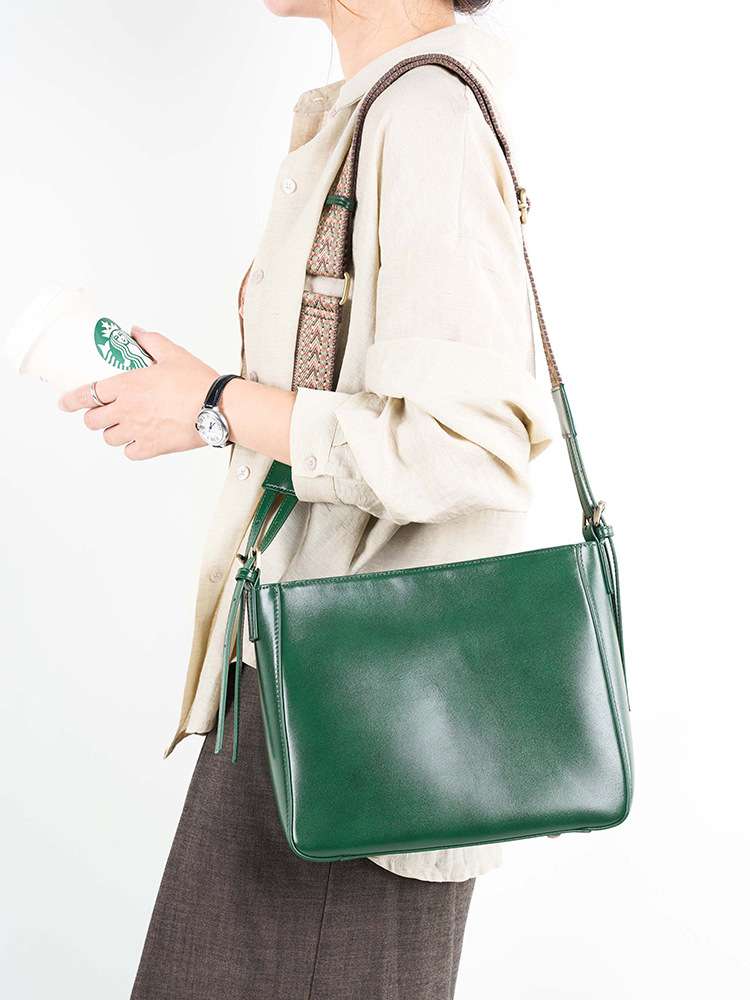 新款復古植鞣牛皮水桶包 女士潮流斜挎單肩包 真皮女包 女生頭層牛皮斜背包推薦 真皮包包