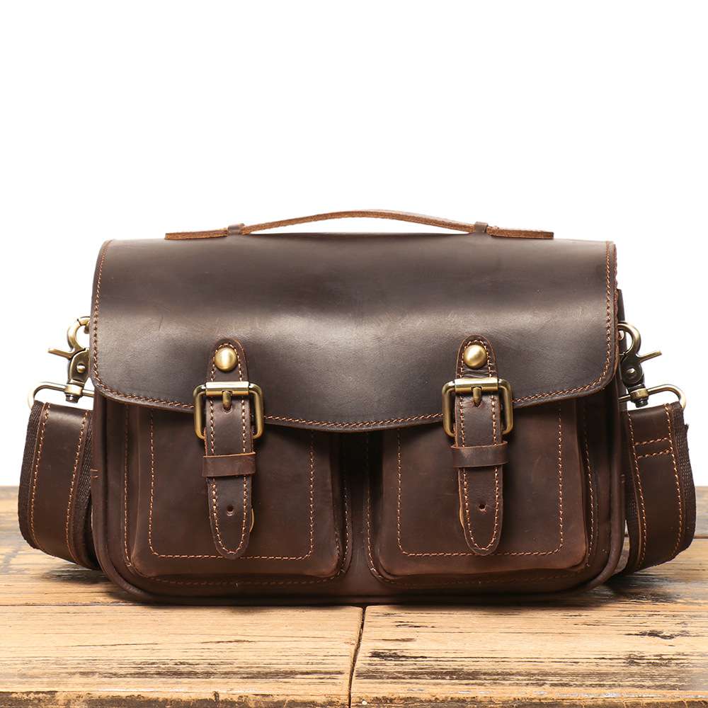 新款歐美復古數位相機包 頭層牛皮斜挎包 瘋馬皮單眼攝影包 單反相機包 男士休閒真皮斜背包推薦 真皮包包