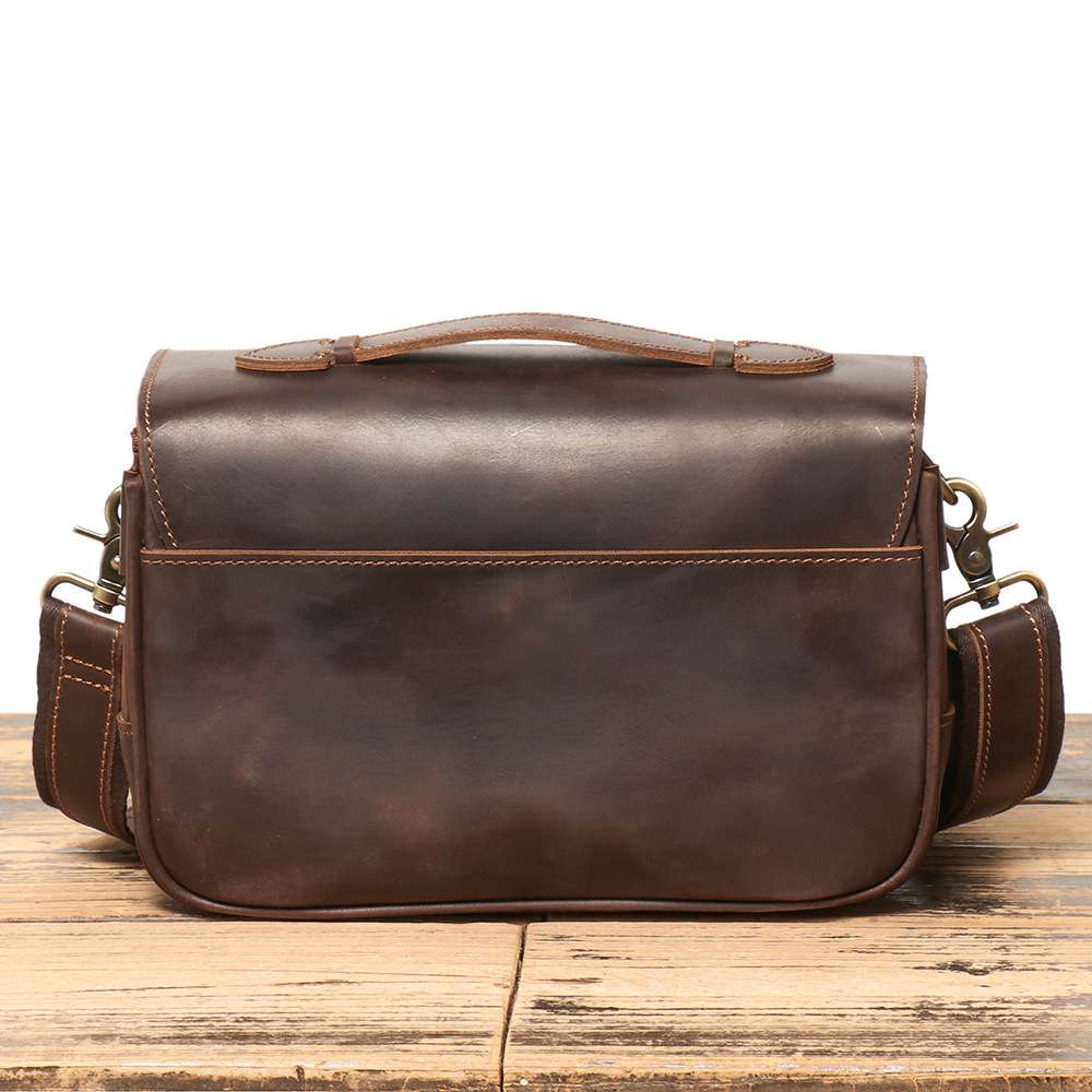 新款歐美復古數位相機包 頭層牛皮斜挎包 瘋馬皮單眼攝影包 單反相機包 男士休閒真皮斜背包推薦 真皮包包