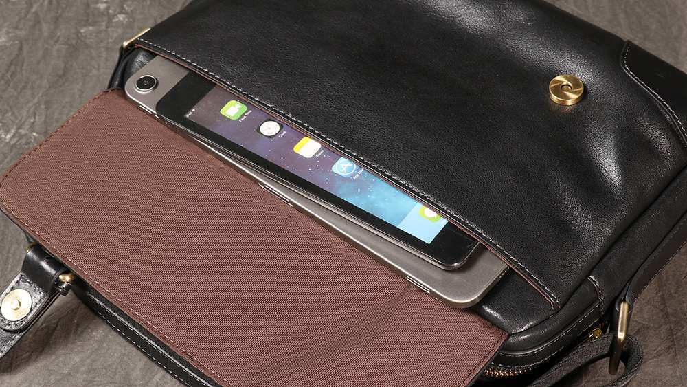 新款男士真皮郵差包 女生頭層牛皮學院風斜挎包 通勤單肩包劍橋包 復古斜背包推薦 真皮包包