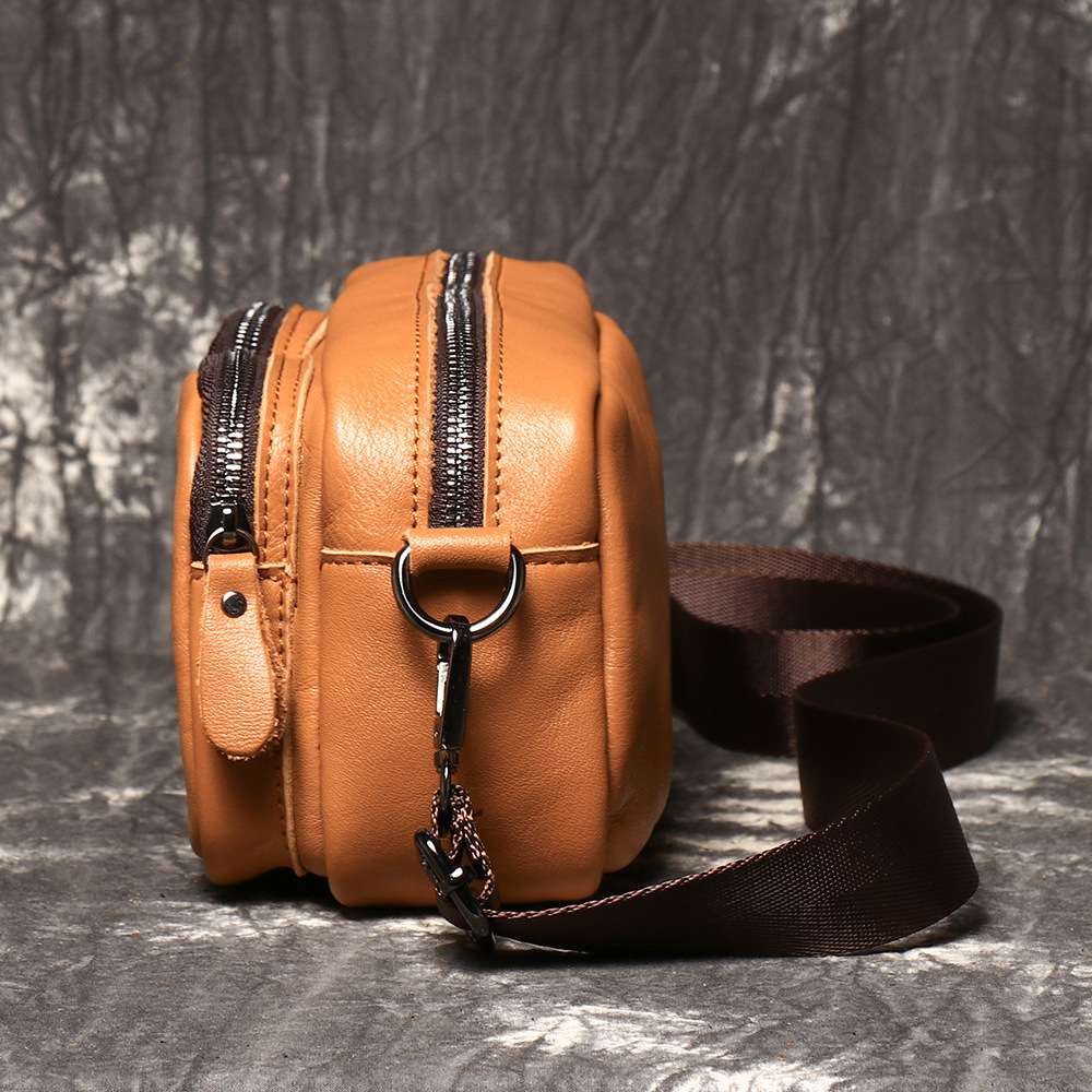 新款男士真皮單肩包 頭層牛皮休閒旅行小背包 時尚百搭斜挎包 潮包腰包ipad包包推薦 真皮包包