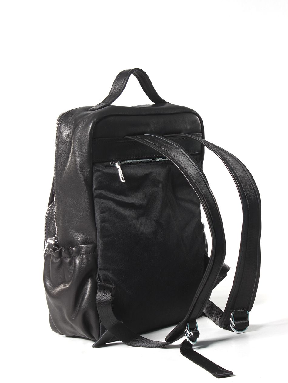 男士真皮雙肩包 頭層牛皮韓版防水後背包 大容量休閒男旅行包 新款翻蓋學生書包推薦 真皮包包