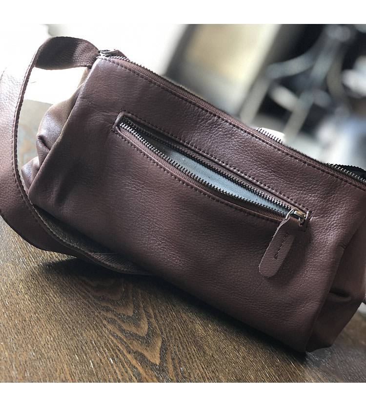 新款圓筒小包 軟皮復古單肩包 頭層牛皮褶皺女包 自然摔頭層牛皮斜背包柔軟新款休閒包包推薦 真皮包包