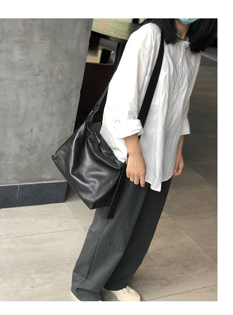 新款頭層牛皮包包 女生大容量單肩包 簡約真皮斜挎包旅行休閒托特包 大包包斜背包推薦 真皮包包