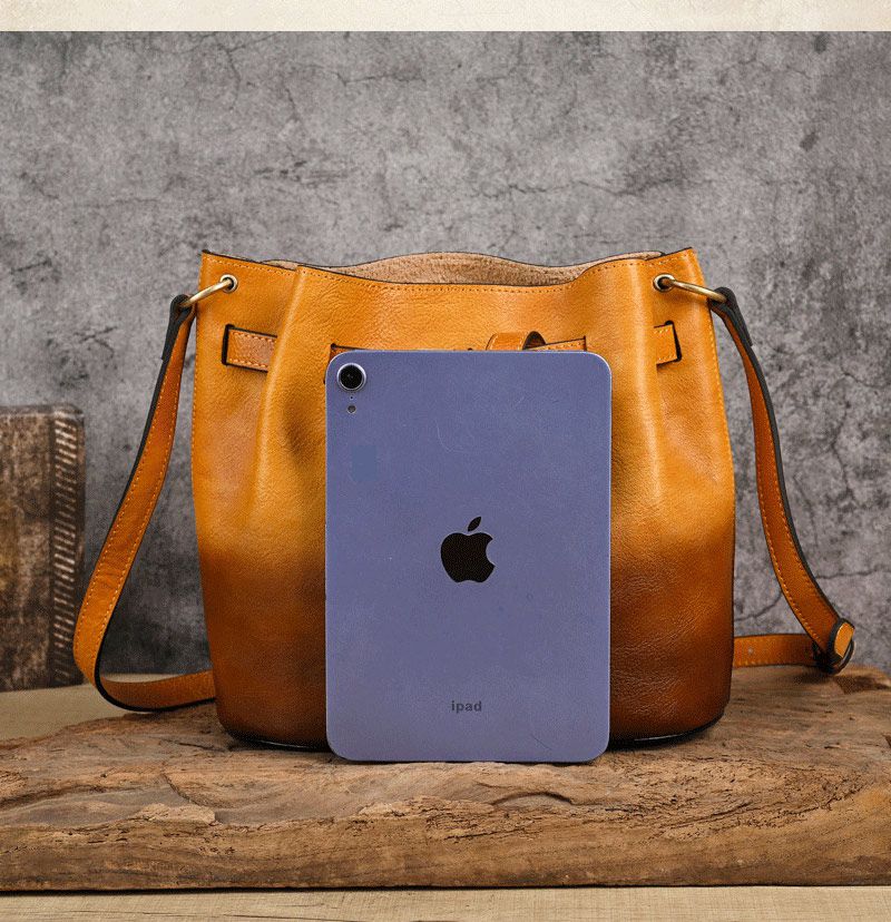 新款頭層牛皮手工擦色斜背包 植鞣皮多用途大容量女單肩包側背包 復古女生單肩背包推薦 真皮包包