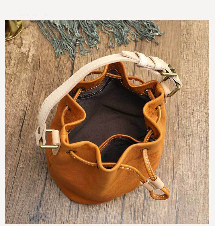 植鞣皮斜背包 頭層牛皮純色手工擦色肩背包 復古真皮水桶包 新款多用途大容量女單肩包推薦 真皮包包