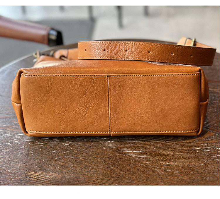 復古植鞣牛皮餃子包 真皮單肩斜挎包 簡約休閒款大容量斜背包 女生包包新款女包推薦 真皮包包