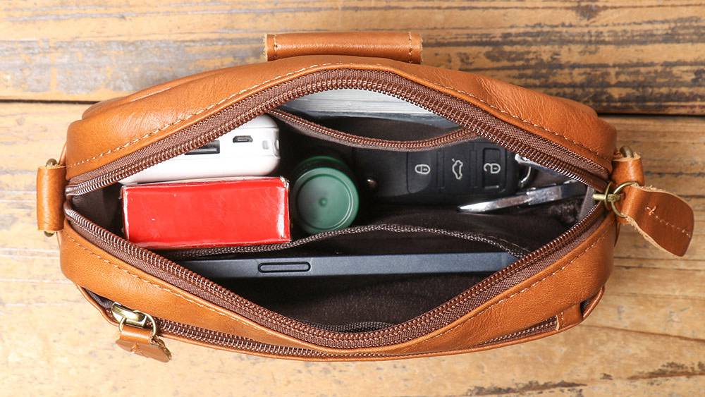 新款男式真皮單肩包 頭層牛皮斜挎包 多功能穿皮帶休閒手機包斜背包 復古肩背包推薦 真皮包包