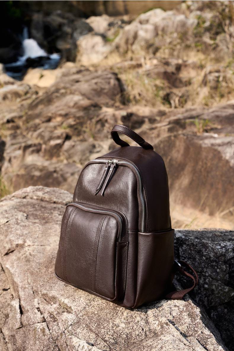 新款頭層植鞣牛皮後背包 歐美時尚雙肩包 女生學生書包 真皮女包 大容量軟皮多用女士背包推薦包 真皮包包