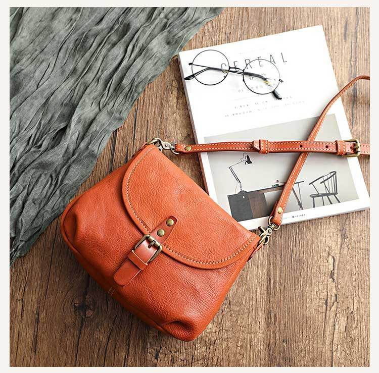 新款復古文藝范女包 手工植鞣皮斜背包 簡約軟皮真皮斜挎包單肩背包側背包推薦 真皮包包