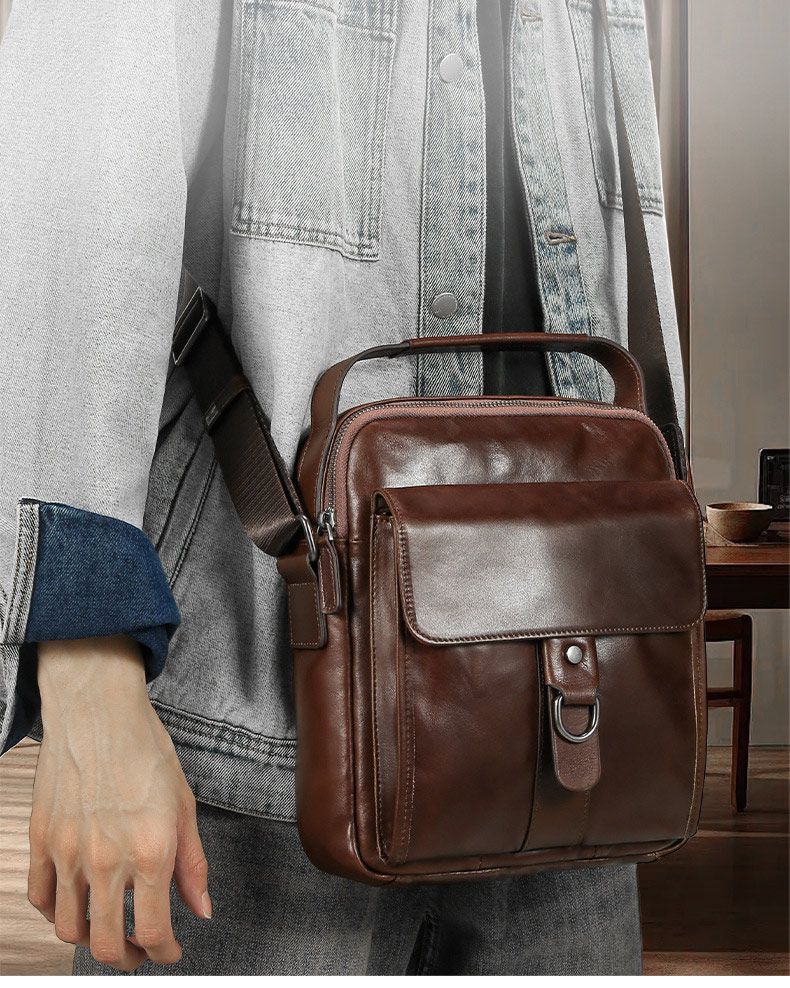 新款男士真皮斜挎包 油蠟皮休閒通勤豎款單肩包 頭層牛皮包包 休閒百搭斜背包手提包推薦 真皮包包