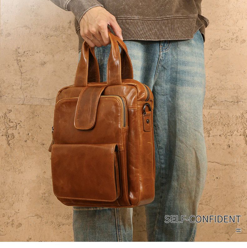 新款真皮斜挎包 多功能休閒手提包 通勤豎款手袋 復古斜背包大容量男士包包推薦 真皮包包