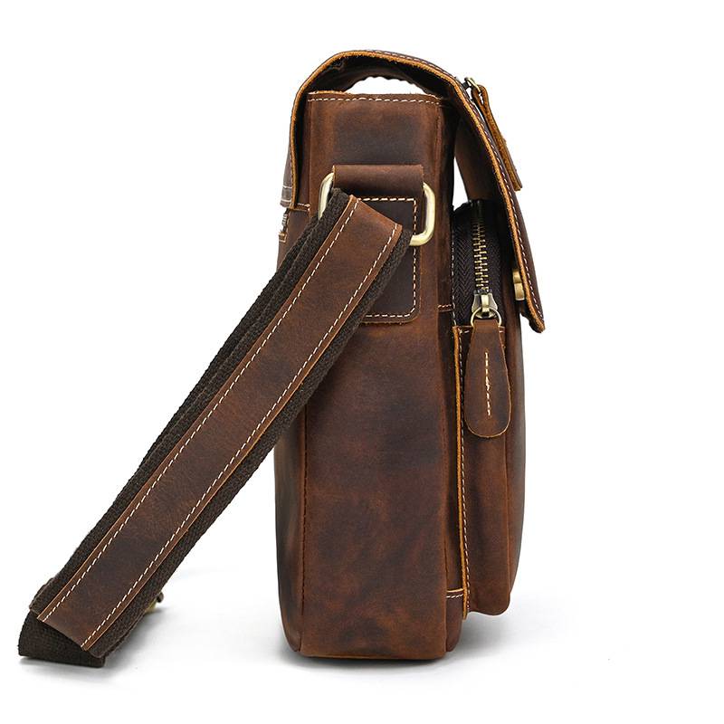 新款復古男士單肩包 瘋馬皮郵差包斜背包 真皮側背包斜挎包 頭層牛皮旅行斜跨包推薦 真皮包包