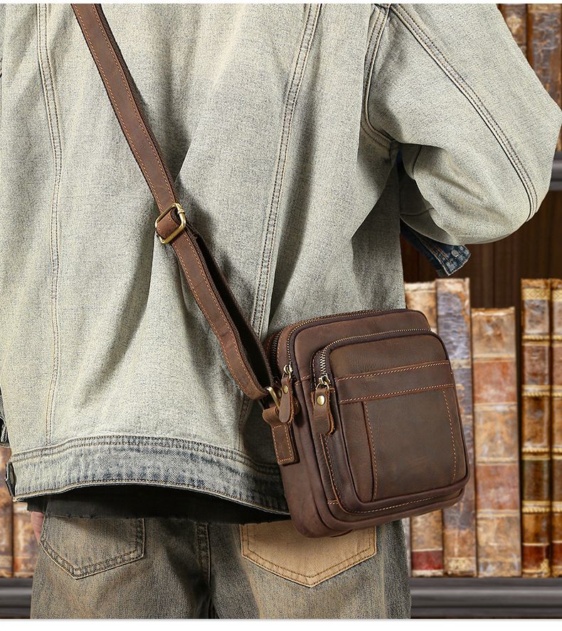 新款復古瘋馬皮斜挎包 歐美經典頭層牛皮小方包 男士單肩包斜背包 休閒通勤真皮包包推薦 真皮包包