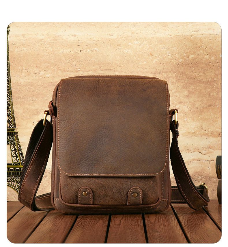 新款復古真皮單肩包 通勤百搭休閒斜挎包 多功能包蓋搭扣豎款男包 瘋馬皮斜背包推薦 真皮包包