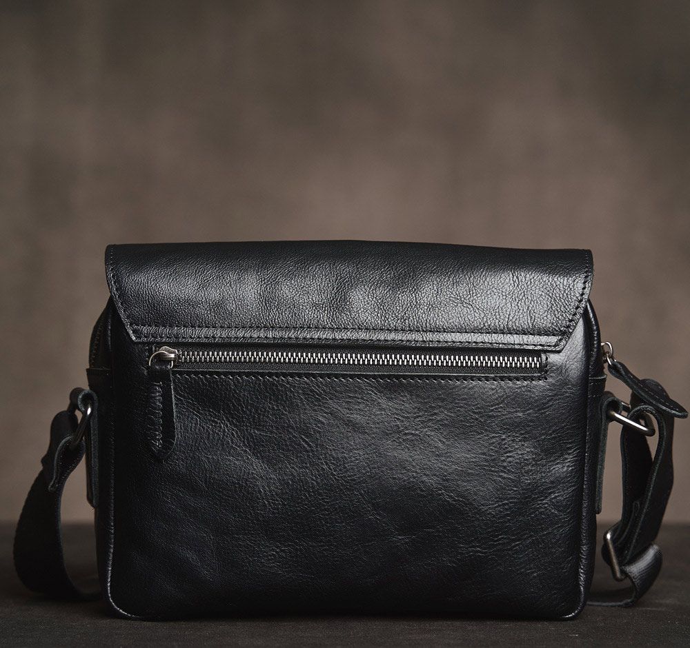 新款手工男士包包 瘋馬皮單肩包斜挎包 真皮休閒郵差包ipad包包 復古頭層牛皮男包斜背包推薦 真皮包包