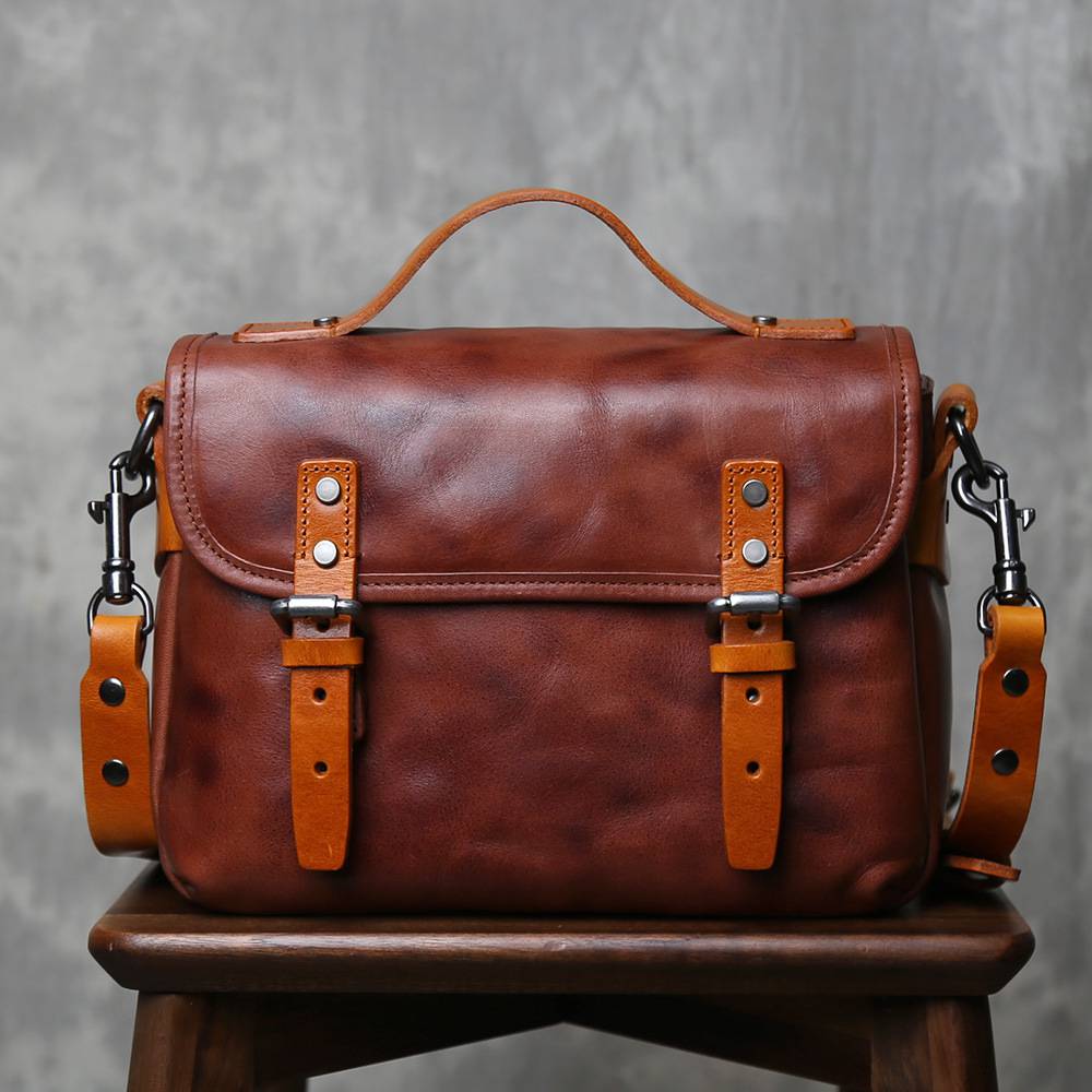 手工頭層牛皮植鞣皮簡約郵差包 真皮包包單肩包斜挎包 男女同款斜背包肩背包推薦 真皮包包