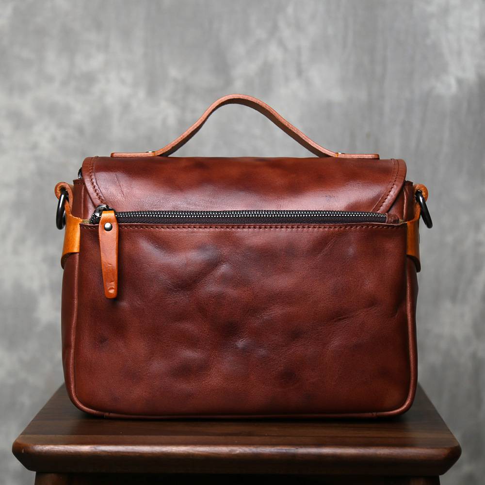 手工頭層牛皮植鞣皮簡約郵差包 真皮包包單肩包斜挎包 男女同款斜背包肩背包推薦 真皮包包