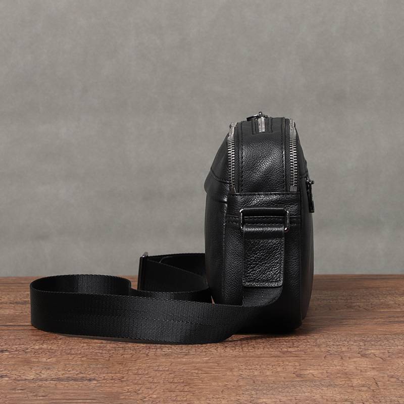 新款男士斜挎包 韓版單肩斜挎小包包 頭層牛皮小方包 真皮男包肩背包側背包推薦 真皮包包